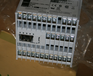 Yokogawa UT35A & UT32A UT35A-002-10-00 General Purpose <b>Temperature</b> <b>Controller</b> USB ODM Compact Slim Design IP68 Process Regulator - Product Image 3