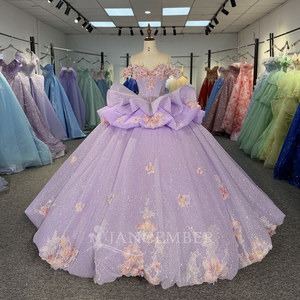 Vestido de Quinceañera Jancember 6878 Lila, Vestido de Baile con Flores 3D, Vestido de Novia Lavanda con Volantes, Dulce Vestido para Fiesta de Quince Años, Banquete o Evento - Product Image 2
