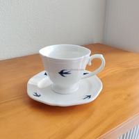 Service à café et assiettes rétro en porcelaine 200 ml, motif hirondelle bleue sous glaçure, pour thé de l'après-midi, avec plateau, compatible lave-vaisselle et micro-ondes