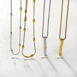 Conjunto de Collar de Acero Inoxidable Chapado en Oro de Moda al por Mayor con Colgantes Personalizados de Corazón, Letra <span class=keywords><strong>M</strong></span>, Barra Trenzada y Cruz - Product Image 4