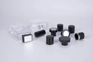 Luxury Zamac Metal <b>Perfume</b> Cap <b>Bottles</b> with Custom Logo Freely <b>Sampled</b> Made in China/Guangxi (Customizable) - Product Image 4