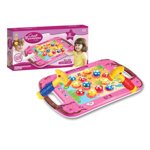 Pallone da calcio elettrico con la luce indipendentemente dalla lingua IC di plastica - Product Image 1