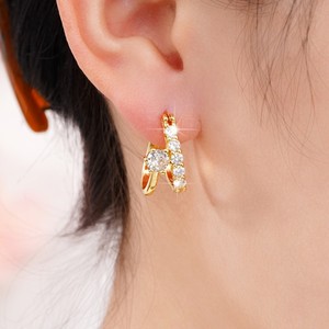Orecchini a polsino offset da donna, eleganti, minimalisti, gioielli alla moda, accessorio per l'uso quotidiano - Product Image 4