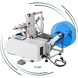 Máquina de etiquetado de botellas de cerveza Fk603 Máquina de etiquetado semiautomática para botellas redondas - Product Image 2