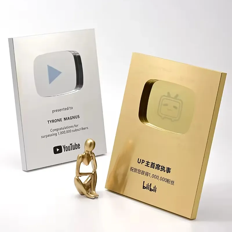 Nouvelle plaque de reconnaissance de style religieux en aluminium plaqué or Youtube prix du bouton de lecture pour le cadeau de vente automatique UV d'affaires