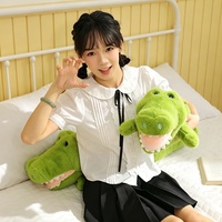 Peluche personnalisée en forme d'alligator mignon, grand coussin en peluche pour la décoration de chambre et la vente en gros aux magasins.