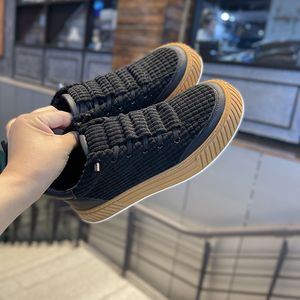 <strong>2026</strong> Wholesale Trendy Running Anti-slip High Top Canvas <strong>Basketball</strong> Walking Style Outdoor Men Casual <strong>Shoes</strong> - Product Image 4