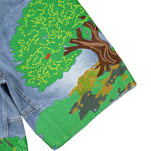 TOPSHOW Short en jean personnalisé à broderie lourde, motif Sept Pêchés capitaux Jardin d'Eden Serpent, délavé clair, pour homme, vente en gros - Product Image 4