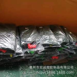 <b>Inflatable</b> Tank Shaped Water Spray Swimming Ring Green For Teenagers Resort Hotel Use - Product Image 3