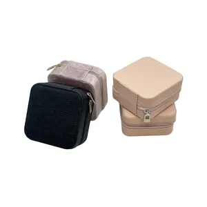 Nuovo arrivo di lusso mini pelle pu piccolo portagioie da viaggio scatola portaoggetti regalo da donna custom logo portagioie con logo con specchio