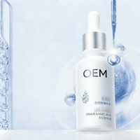 Sérum professionnel à l'acide tranexamique et à la niacinamide pour un éclaircissement avancé de la peau et un teint uniforme, personnalisation OEM, marque privée
