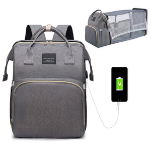USB Charge Mommy <span class=keywords><strong>Bag</strong></span> Leve Portátil Dobrável Berço Cama Saco De Fraldas De Bebê Mochila De Viagem Saco De Enfermagem Com Estação De Mudança - Product Image 1