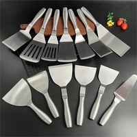 El Yapımı Sanatsal Metal Paslanmaz Çelik Çevre Dostu Dayanıklı Dekoratif Bulaşık Makinesinde Yıkanabilir Düğün Pastası Servis Bıçağı