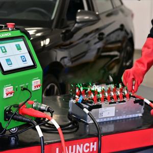 Dispositivo de Carga y Descarga para Módulos de Baterías de Vehículos Eléctricos LAUNCH EVP711, Compatible con Baterías de Litio-Ion y Níquel-Hidrógeno - Product Image 5