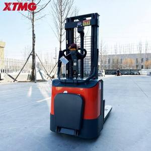 XTMG Compact 1.5 Ton Single <strong>Lift</strong> Standard Stacker for Retail Stockroom Replenishment and <strong>Small</strong> Warehouse Handling - Product Image 1