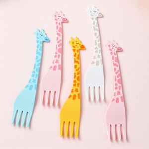 Ensemble de 12 pièces de vaisselle girafe de dessin animé outil de <span class=keywords><strong>cuisine</strong></span> fruit collation cure-dents nourriture pics salade désert - Product Image 1