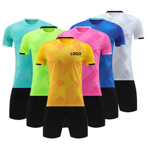 Cómoda camiseta de fútbol de equipo con estampado de números hecha de tela elástica - Product Image 4