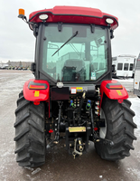 Tracteur compact Pro 704 70HP 4WD pour la plantation en verger et la gestion des vignobles