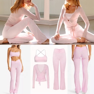 Set Yoga <span class=keywords><strong>Sportivo</strong></span> da Donna con Logo Personalizzato, <span class=keywords><strong>Abbigliamento</strong></span> Fitness di Tendenza per Allenamento, Alta Qualità a Rapida Asciugatura con Effetto Nudo - Product Image 2