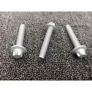 Vis hexagonale en aluminium pour trottinettes N000000004154, vis de fixation durable - Product Image 1