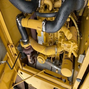 Utilisé pour les excavatrices sur chenilles Cat 312D 313C 308D, équipement de construction de 12 tonnes, d'occasion, avec pompe à engrenages et roulement central - Product Image 4