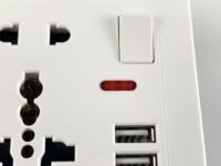 Single 5 Pin Wall Socket Design nach britischem/US/EU-Standard Eingebaute 2 USB-Ladeans chlüsse mit LED-Anzeige