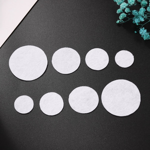 Patch rond blanc en tissu non tissé, accessoires de bijouterie DIY, différentes tailles, tampon en feutre vierge pour la fabrication de pinces à cheveux et de broches - Product Image 1