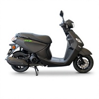Scooter Yamaha JOG-i125cc neuf, quatre temps, à essence, économique en carburant, pour les trajets quotidiens des hommes et des femmes.