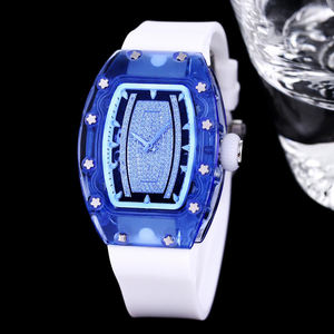 Reloj Tourbillon Transparente con Detalles de Diamantes, Reloj de Lujo Moderno para Eventos de Gala, Fiestas de Moda, Reloj de Estilo de Vida Premium - Product Image 2