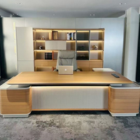 Table de bureau haut de gamme en bois de luxe léger pour Président/Presidentiel, avec chargement sans fil, design allongé, protection environnementale E0