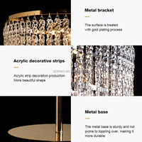 Décoration de mariage de luxe haut de gamme en métal et cristal acrylique avec lumière LED pour centre de table de mariage