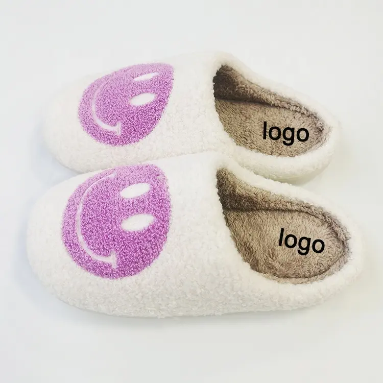 Zapatillas cálidas y personalizadas de espuma viscoelástica para mujer, pantuflas suaves con cara de sonrisa esponjosa para interiores y exteriores, con Logo personalizado, para invierno