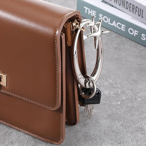 Moschettone a <span class=keywords><strong>Stella</strong></span> in Lega di Zinco di Alta Qualità, Anello Portachiavi a Forma Speciale per Borsa, Unisex, Vendita all'Ingrosso - Product Image 3