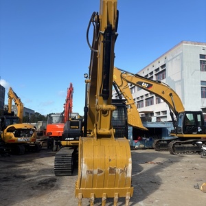 Chargeuse sur chenilles hydraulique jaune pour excavatrice 320D, équipement de construction robuste, avec godet de 1,15 m, boîte de vitesses et pompe - Product Image 2