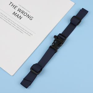 Verstellbarer Gürtel-Rucksack-Brustgurt mit Notfallpfeife und Schnalle für universelle Outdoor-Stoffrucksäcke - Product Image 4