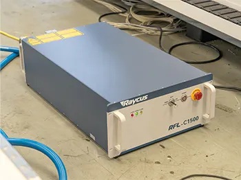 Machine de découpe laser à fibre 3000W de haute qualité directe d'usine avec longue durée de vie