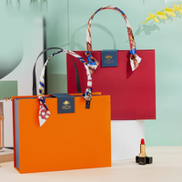 Boîtes d'emballage en carton rigide orange avec aimant pour perruques, cadeaux, livraison, logo personnalisé, boîtes en papier pliables magnétiques de luxe