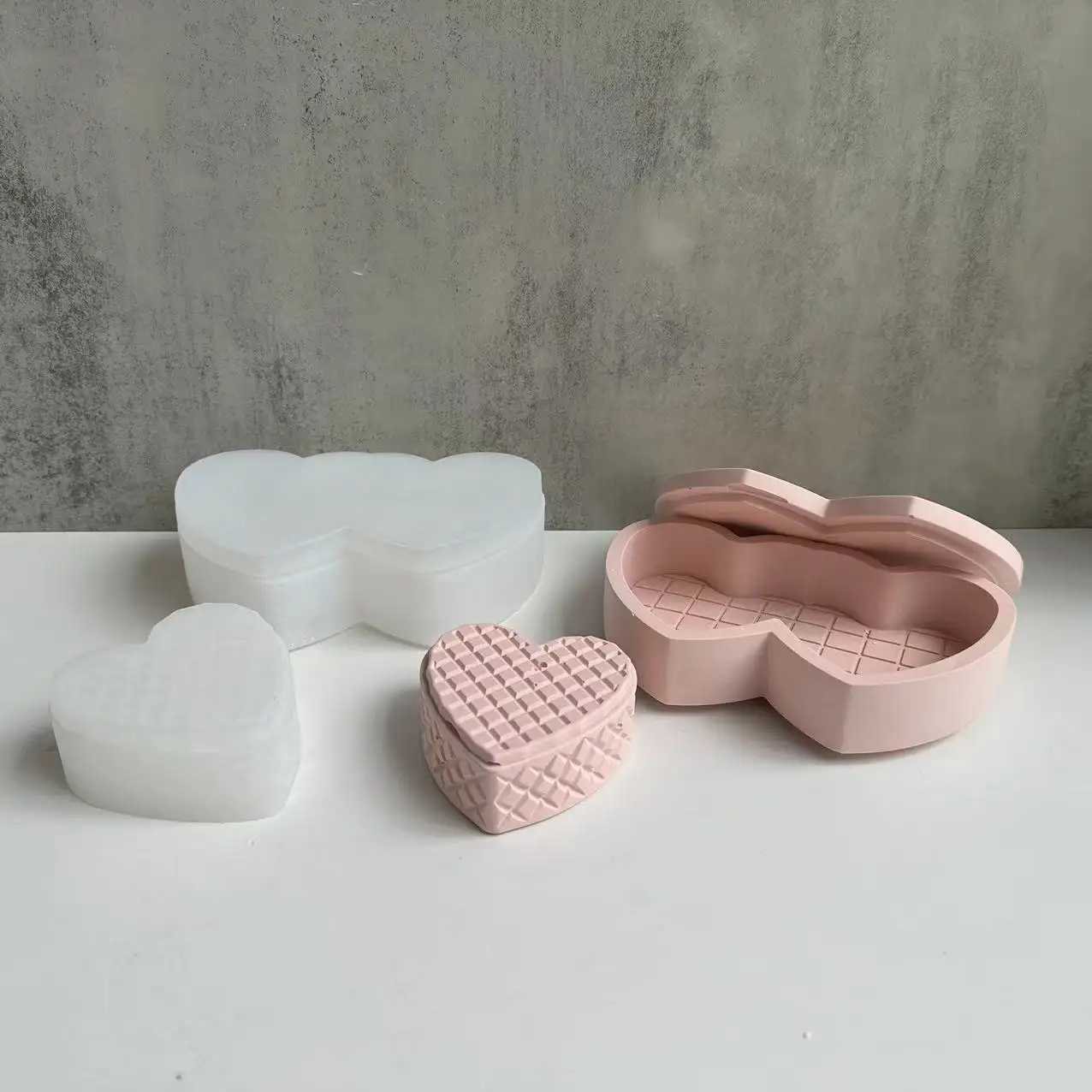 Love Heart Grid Organizer Silicone Molds Cutout Jewelry Box DIY Cement Plaster Storage Jar Pottery Mould Concrete Art Home Decor
