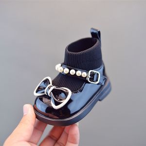 Nouvelles Bottes pour Bébé Fille, Semelle en Caoutchouc Solide, Chaussettes Tricotées, Bottes Courtes à Noeud Papillon - Product Image 6