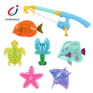 Cheap baby early learning plastic marine animal hunter toy magnet fishing game