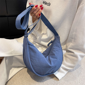 Nuova Borsa a Tracolla Moda in Nylon con Cerniera, Stile Crescente, Piccola e Regolabile, per Uomo e Donna - Product Image 1