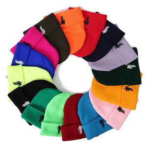 Autunno/inverno cappello di lana acrilico moda fluorescente Billie Eilish, ricamo, piccolo uomo lavorato a maglia cappello di lana personalizzazione - Product Image 1