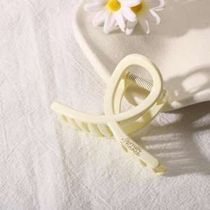 Pince à cheveux en plastique brillant de 11 cm, design croisé, simple et tendance, pour femmes, idéale pour les bals et l'usage quotidien - Product Image 4