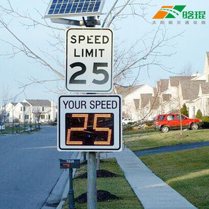 Pantalla LED de Alta Luminosidad con Radar de Velocidad Solar, Montaje en Poste, IP65, Marco de Aluminio, Señalización de Tráfico - Product Image 1