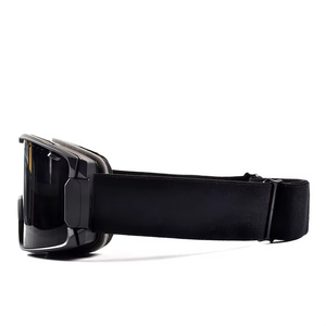 Masque de ski OTG personnalisé de haute qualité avec système de verrouillage magnétique à clip, protection UV400, design élégant pour snowboard - Product Image 4