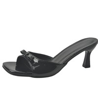 Nouvelle Collection Été – Sandales Mule Sexy à Talons Carrés et Bout Ouvert pour Femme – Modèle Hilary