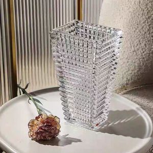 แจกันคริสตัลซีเปปไทด์สำหรับจัดดอกไม้ 10x10x25 ซม. พร้อมเครื่องประดับตกแต่งดอกลิลลี่สำหรับห้องนั่งเล่น - Product Image 4