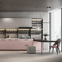Meuble de cuisine modulaire laqué blanc mat, armoire à vin en verre LED, four encastré, évier, robinet, éco-responsable, sur mesure