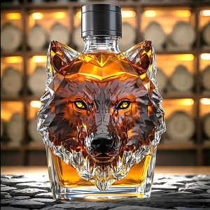 Bottiglia di Vino in Vetro Borosilicato di Alta Qualità, 300ML, Mini Portatile, Moderna, Artigianale, con Motivo a Lupo, per Whisky, Vendita all'Ingrosso per Decorazione - Product Image 2