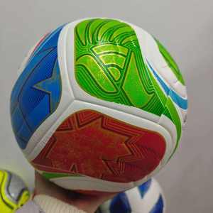 Balón de Fútbol Listo para Torneos con Paneles Termosellados para las Condiciones de la Copa Tri-Naciones 2026 - Product Image 5